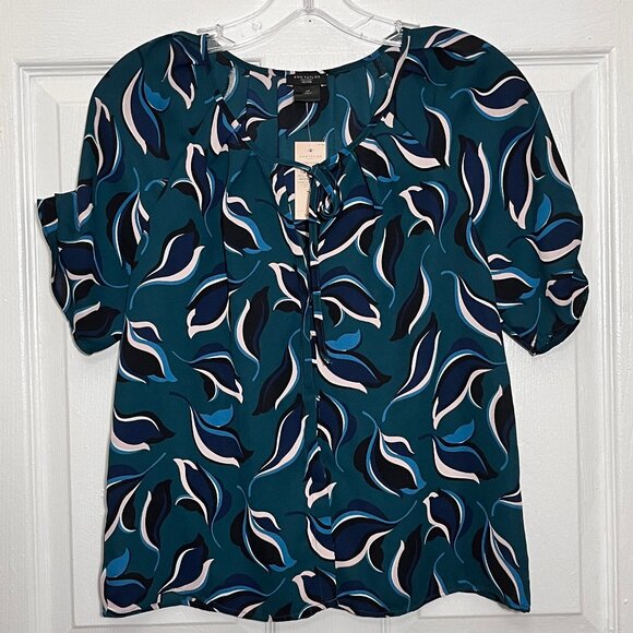 NWT ANN TAYLOR FACTORY Petite Teal Button Down Floral Top | size Small Petite - Picture 1 of 7
